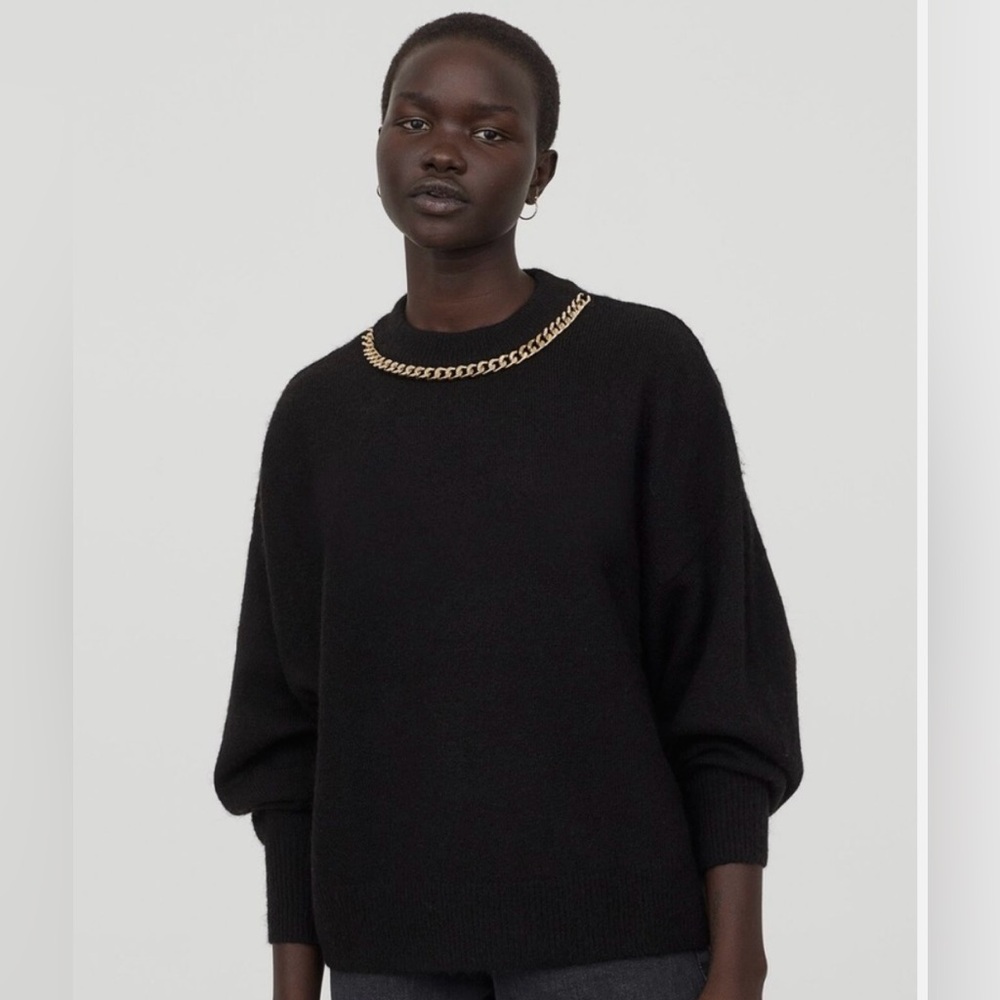 H&M black gold chain sweater
